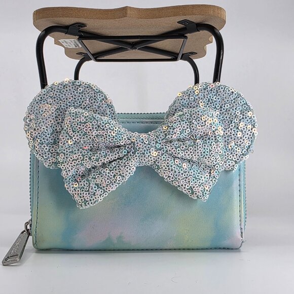 🎀 Disney Minnie Mouse Sequin Bow 🌈 Seafoam Pastel Tie Dye Loungefly Zip Wallet - Picture 3 of 8